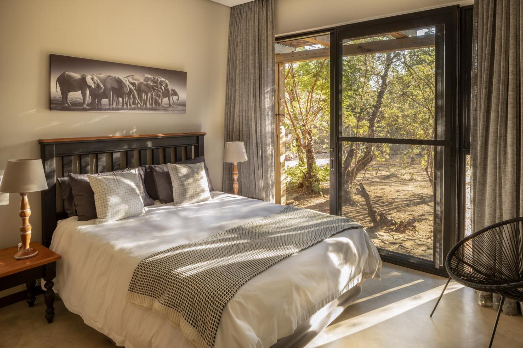 Rixile Kruger Lodge Скукуза Экстерьер фото